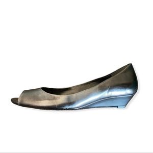 Cole Haan Metallic Silver Peep Toe Wedge Pump Womens Sz 7B